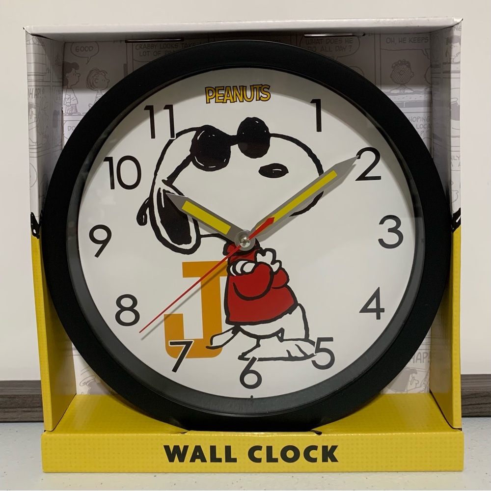 Peanuts Snoopy Analog Wall Clock-NIB